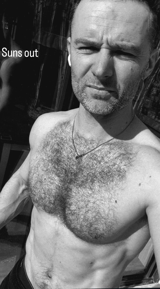 mcflywonderland's tweet photo. BOM DIA????????? 😮‍💨😮‍💨😮‍💨😮‍💨😮‍💨

| Harry via stories https://t.co/4oxK0lINUC