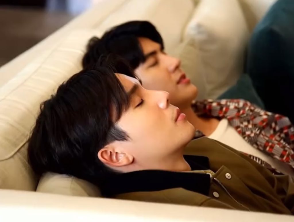 • good night • 💤 

#jimmysea 🥑🌊