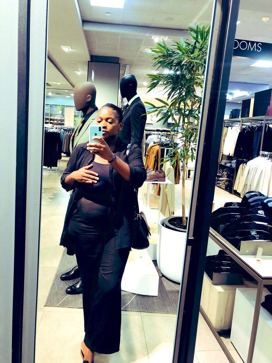 Nomnikelo Nikz 🇿🇦 tweet media