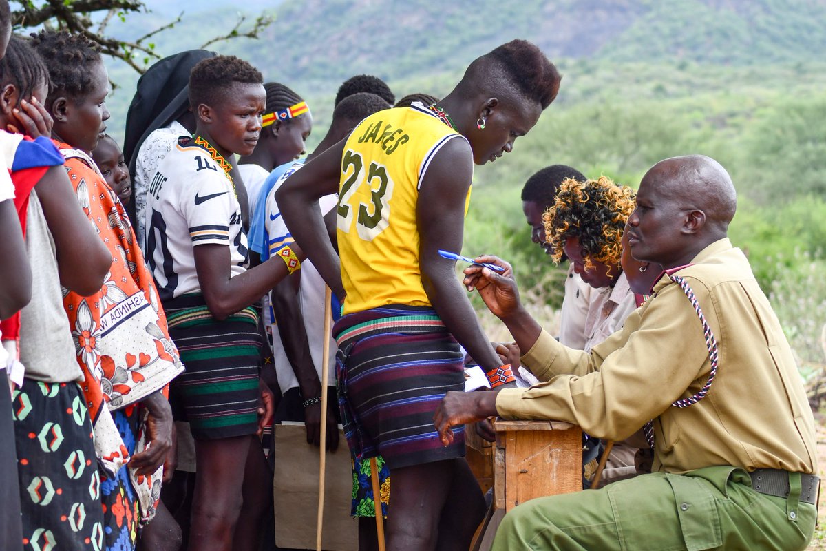 Sajili_IDKe's tweet photo. Tiaty West Sub-County hosted a sucessful Mobile Registration exercise at Chepanda Primary School.

Wananchi accessed essential registration services, including National ID applications, and were sensitised on the importance of IDs in accessing government services. https://t.co/HDkLrTIGjD
