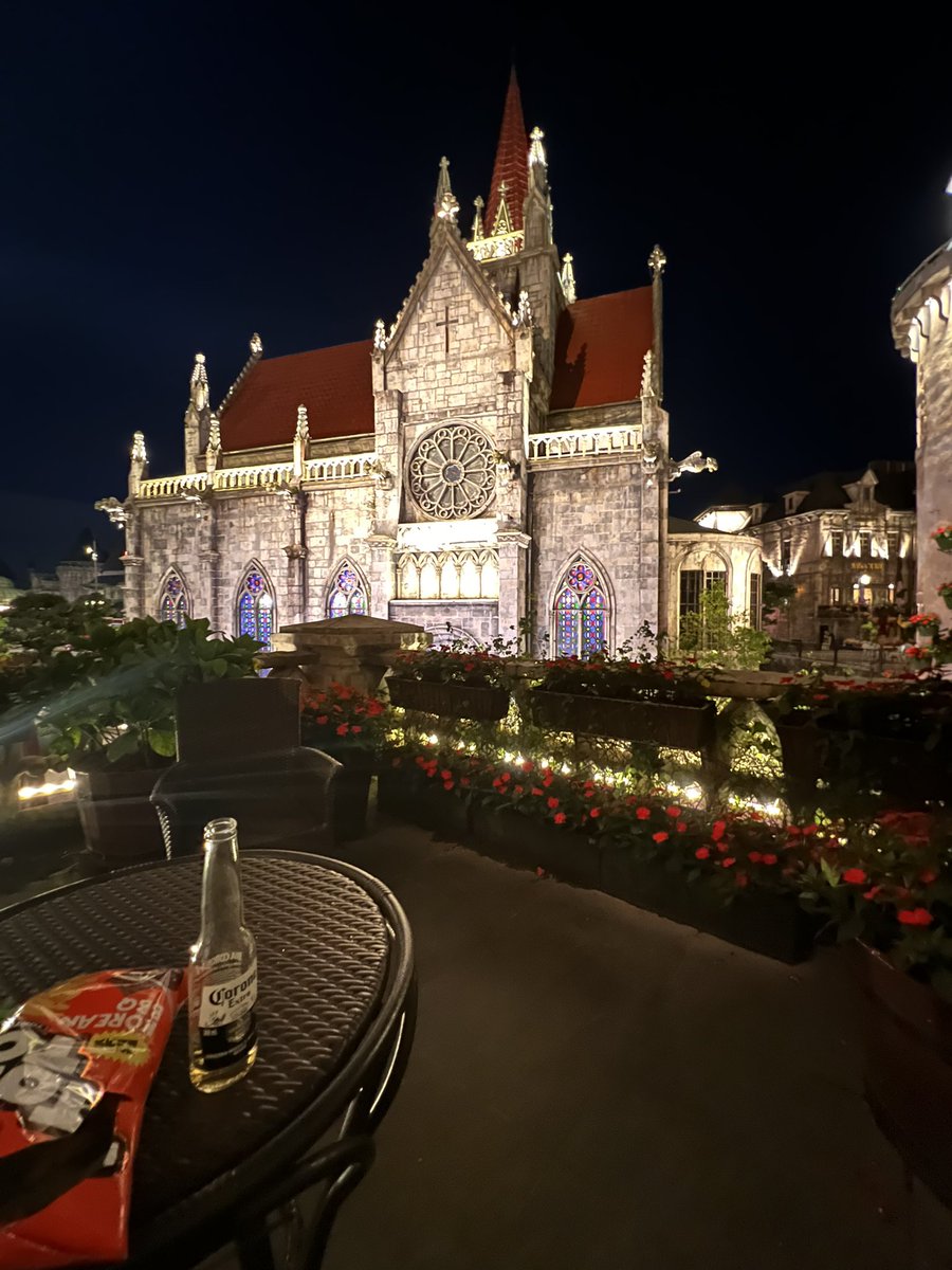 Sending postcard from Nam. Happy Holi Everyone!