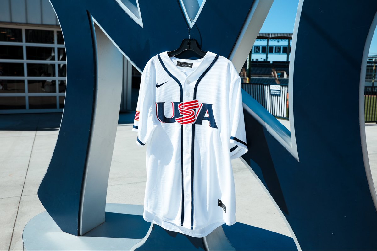 Yankee Stadium tweet media