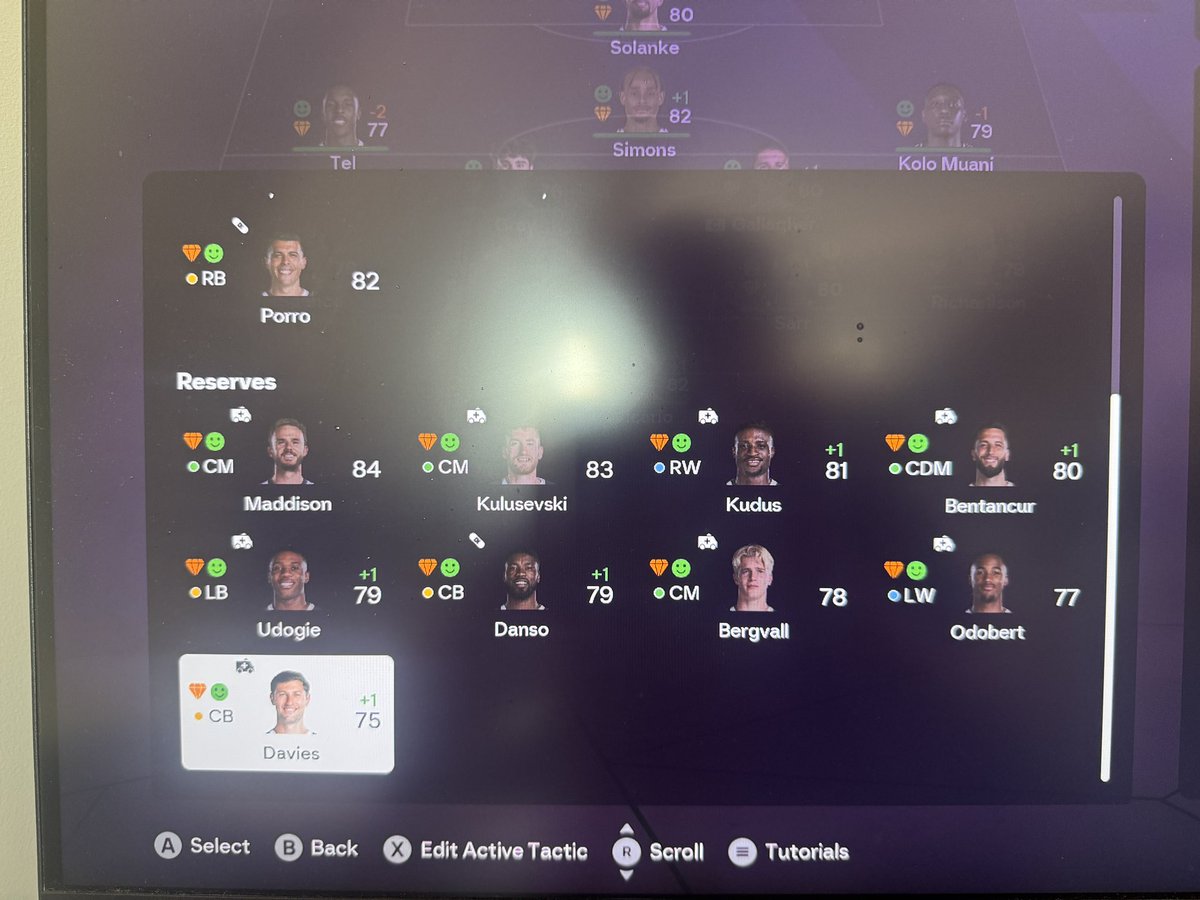 Mr Black tweet media