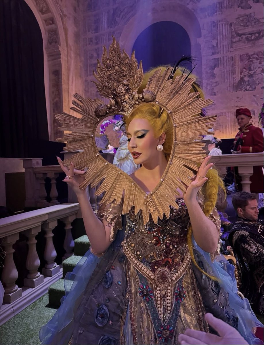 Drag Crave tweet media