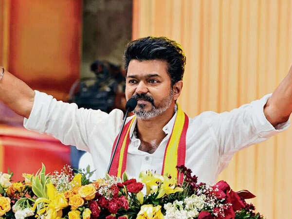 Hi Let's follow all TVK supporters🙏😎
Let's grow together ✊💥
Submit your handles here 👇📈

Let's fight and raise voice for our Thalapathy vijay anna 🥰🥰🥰

#தமிழகவெற்றிக்கழகம் ❤💛 #TVKForTN #TVKVijay