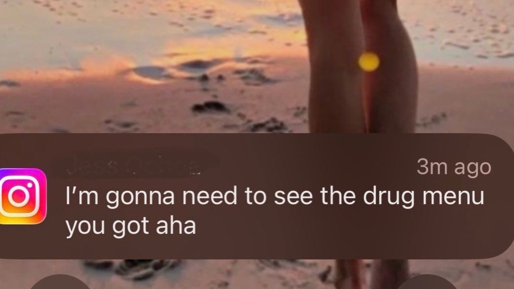 JTrees00's tweet photo. Mfs really hmu @6am for drugs on a TUESDAY moanin https://t.co/Fm2eGoQGmL