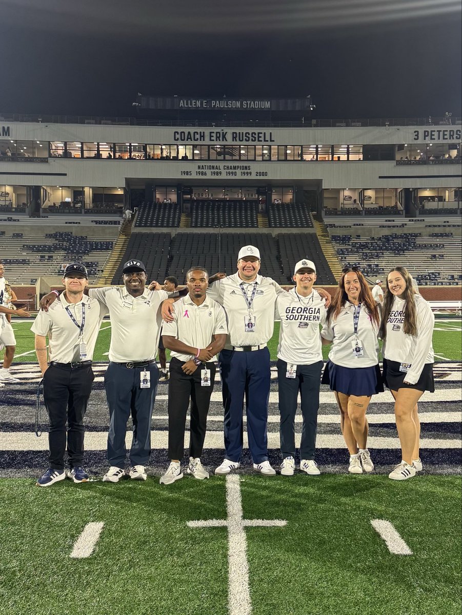 Dan Adams tweet media