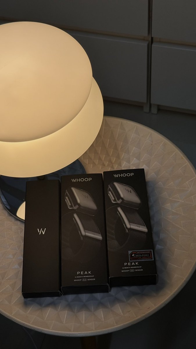 𝑷𝑩 tweet media