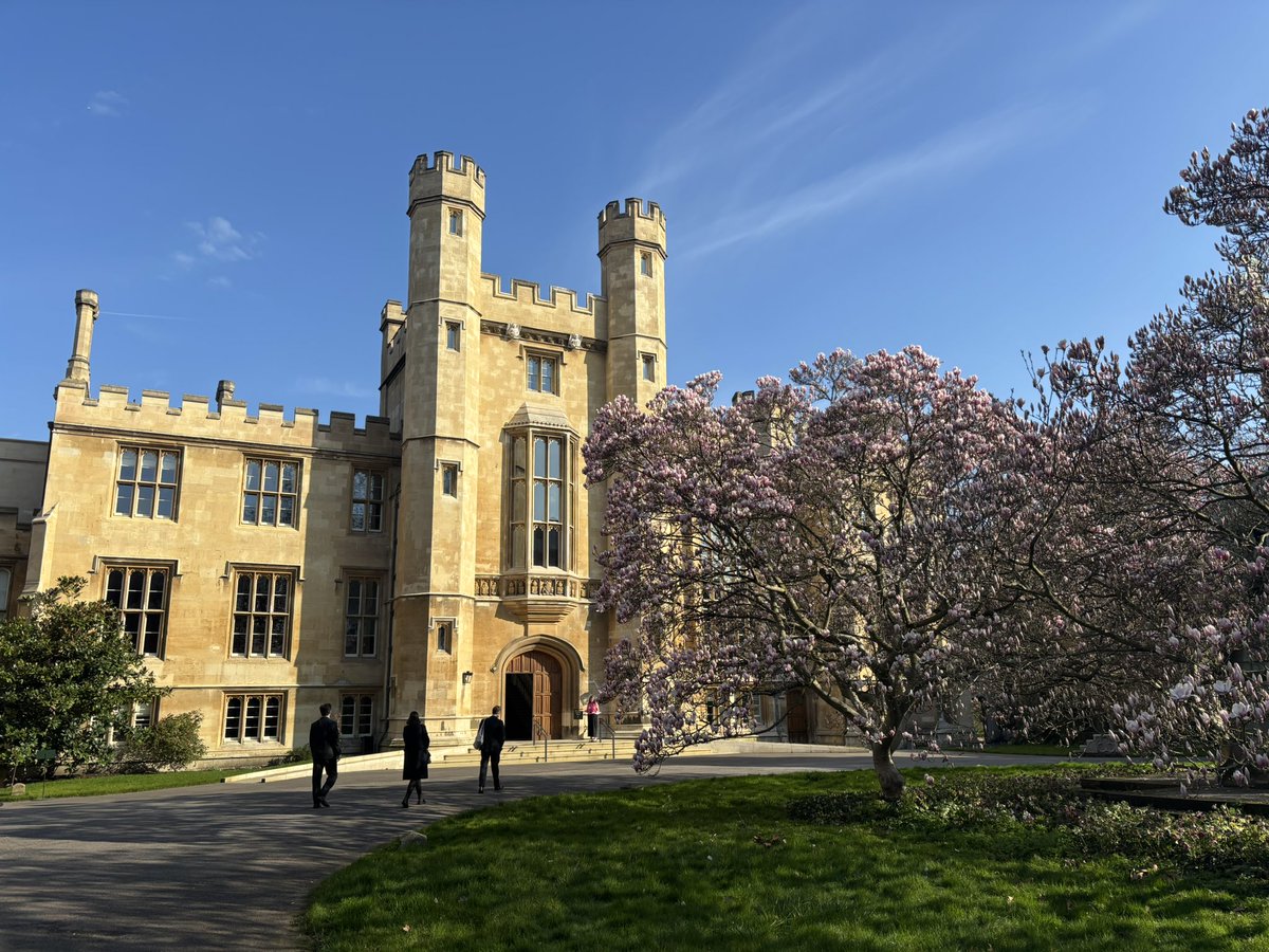 Lizzie Glithero-West tweet media