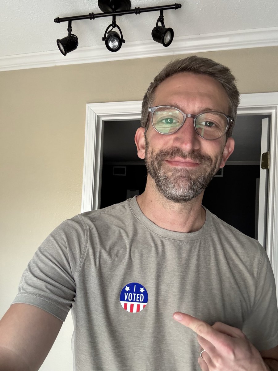 joel_off_air's tweet image. Don’t forget… Today’s your last day to vote!

Get out and get it done! 🗳️ #ElectionDay