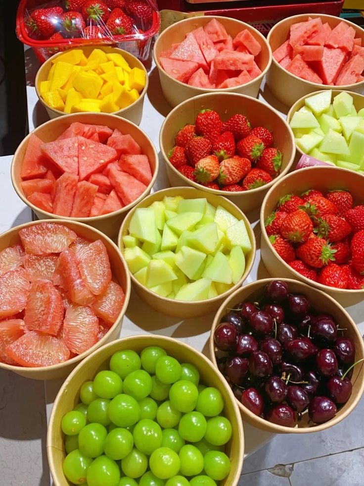 OutdoorHorizon's tweet photo. Which one is your favourite fruit? https://t.co/rX9QRpzOLU