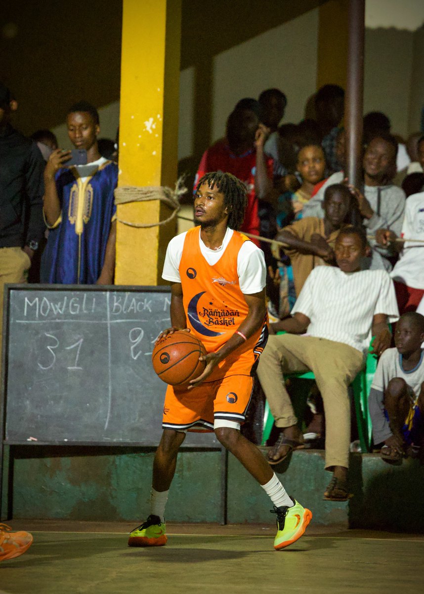 sindioholding's tweet photo. 🏀🌙 Hoops, Community, and Premium Gear! 🌙🏀

Over 300 players. One epic event: Ramadan Basketball!

Sports unite communities, especially during #Ramadan. @sindiosport proudly outfits #Conakry’s 6th Ramadan Basket Tournament with premium reversible jerseys for over 300 players. https://t.co/mmQhKopIXZ