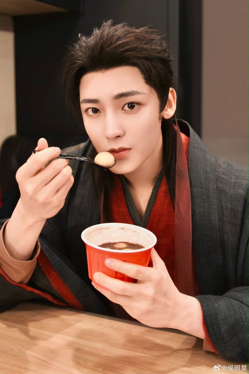 ประกาศคบตอนไหนจะแกล้งตกใจให้