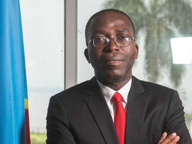 peroluwara1 tweet media