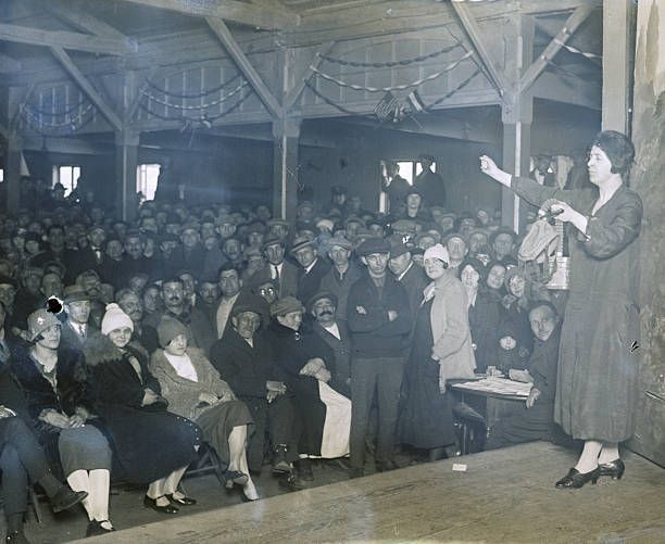 100YearsAgoNews tweet media