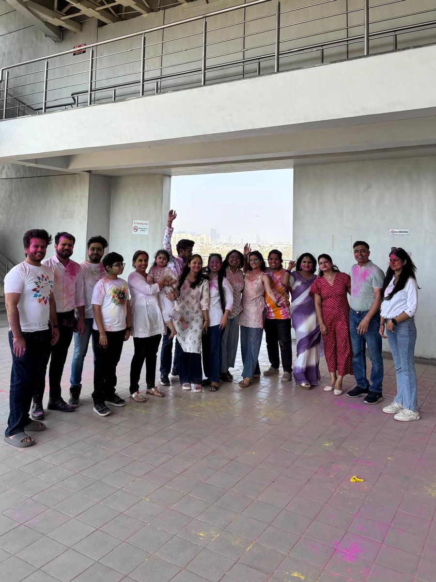 3RInfotech's tweet image. Our team at @3RInfotech celebrated Holi with lots of colors, smiles, and positive energy.

Wishing everyone a joyful and colorful Holi!

#HoliCelebration #TeamSpirit #3RInfotech #WorkCulture