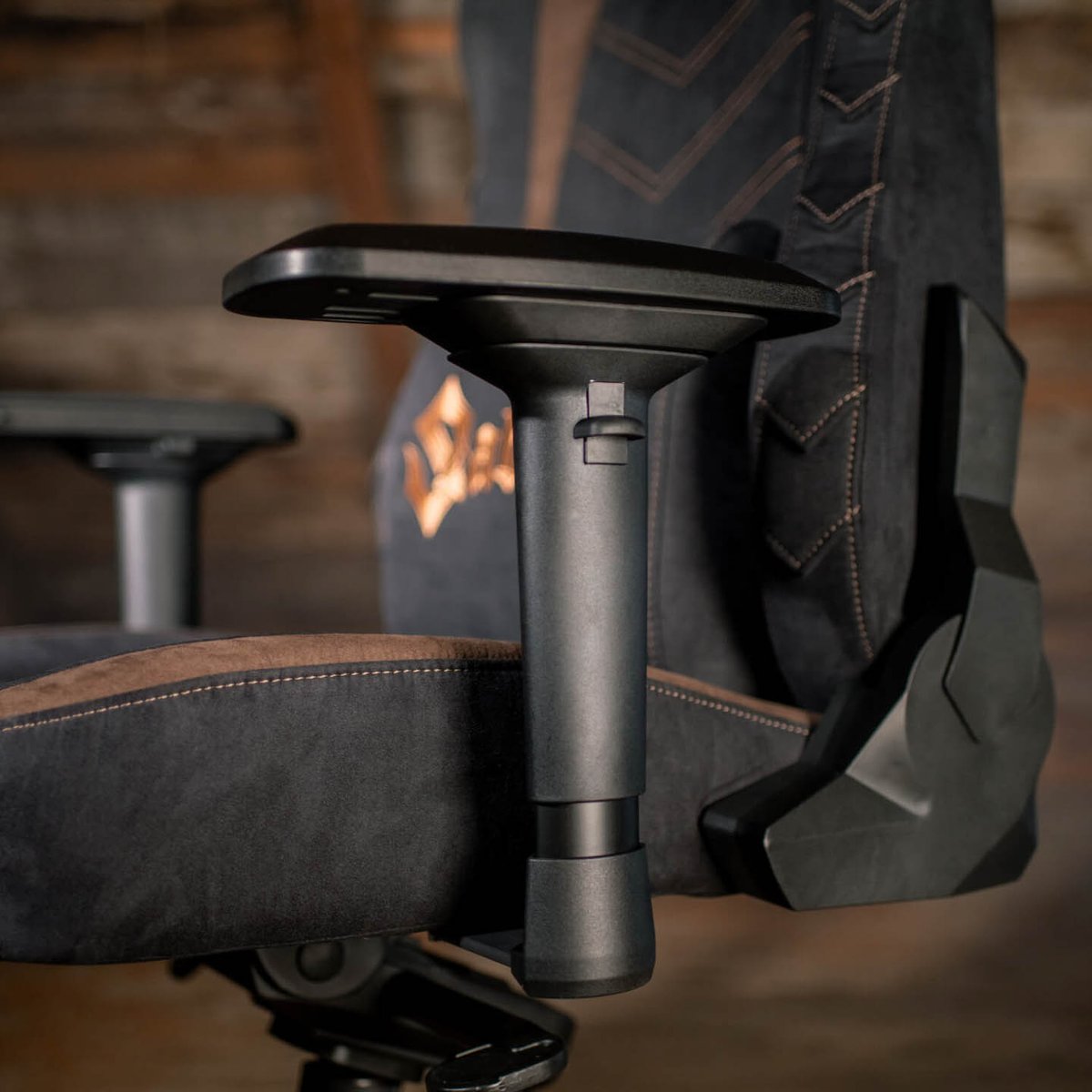 sabaton's tweet photo. Our pals at @ArozziChairs have unleashed a gaming chair worthy of legends... Feast your eyes on the Vernazza Supersoft – Sabaton Legends Edition, available in the EU and US! ⚔️ This fully adjustable badboy is covered in luxurious Supersoft fabric marked with symbol and sigil, and is built like a tank. Featuring memory foam neck and lumbar pillows for ULTIMATE COMFORT, this chair will change you! Are you ready to let this throne into your life? 😉 Click here 👉 https://t.co/z41o7hBPOo