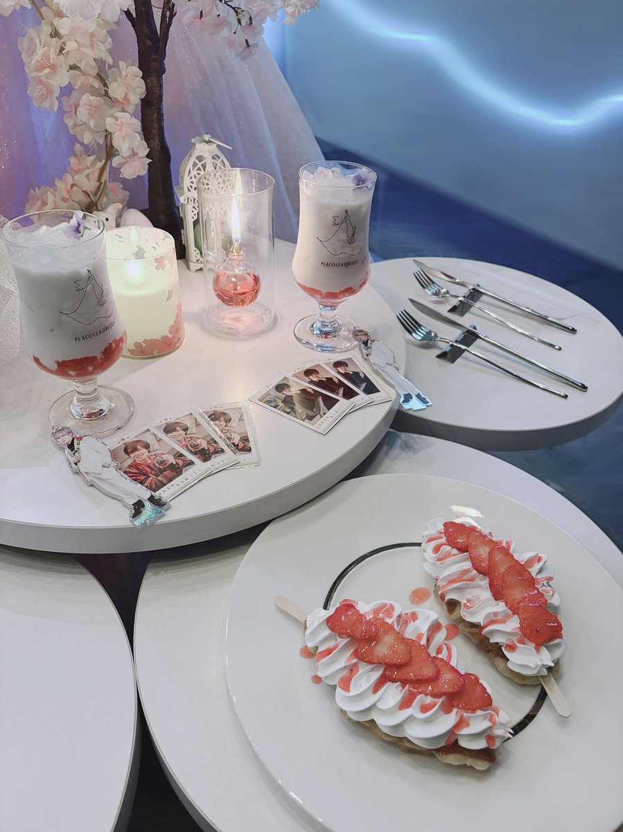 ♡┈┈┈♡┈┈┈♡┈┈┈♡┈┈┈♡┈┈┈♡

                  𝐇𝐚𝐩𝐩𝐲 17 𝐀𝐧𝐧𝐢𝐯𝐞𝐫𝐬𝐚𝐫𝐲

♡┈┈┈♡┈┈┈♡┈┈┈♡┈┈┈♡┈┈┈♡

 #あほの坂田17周年
 #あほの坂田活動17周年
 #となりの坂田17周年
 #となりの坂田活動17周年