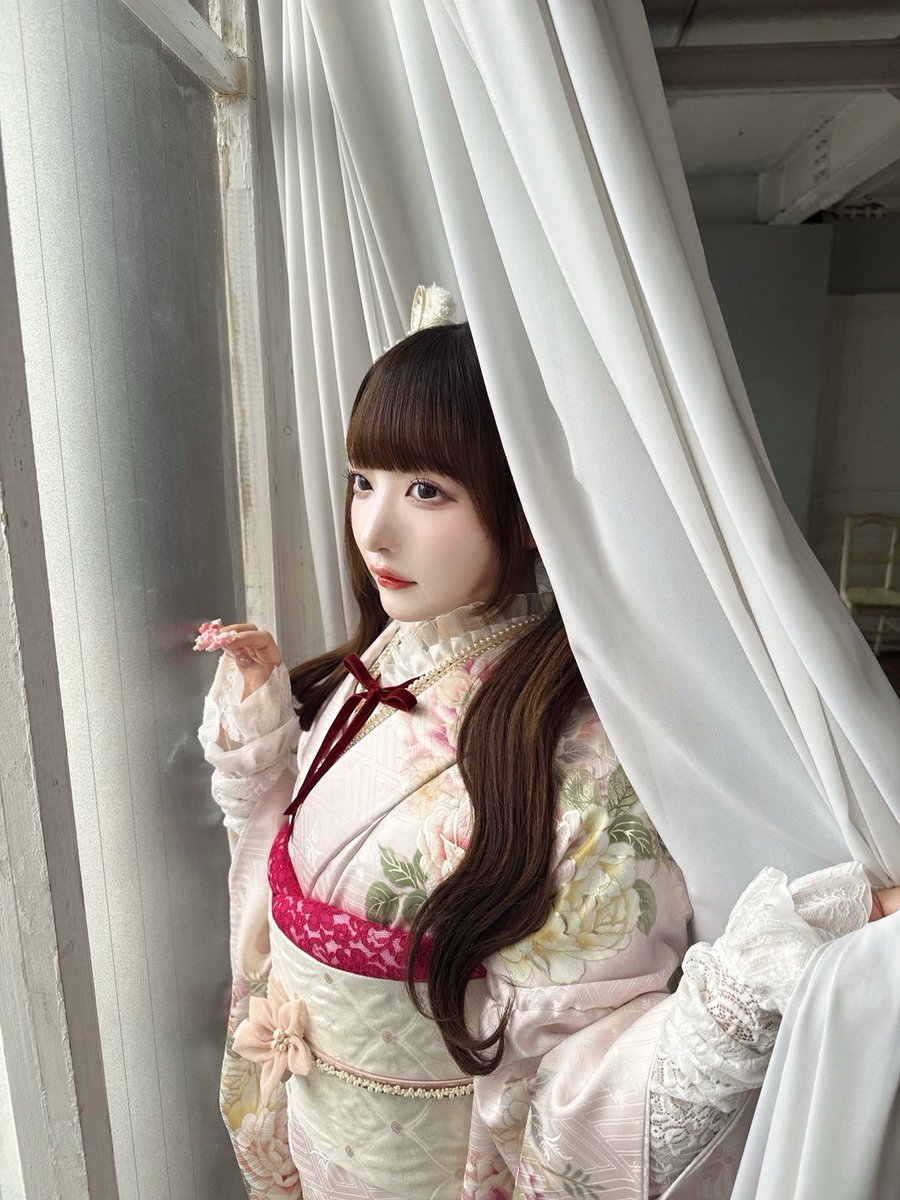 きゅるりんってしてみて tweet media