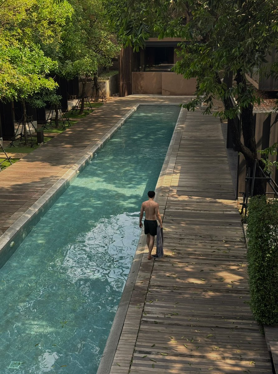 สตรอง tweet media