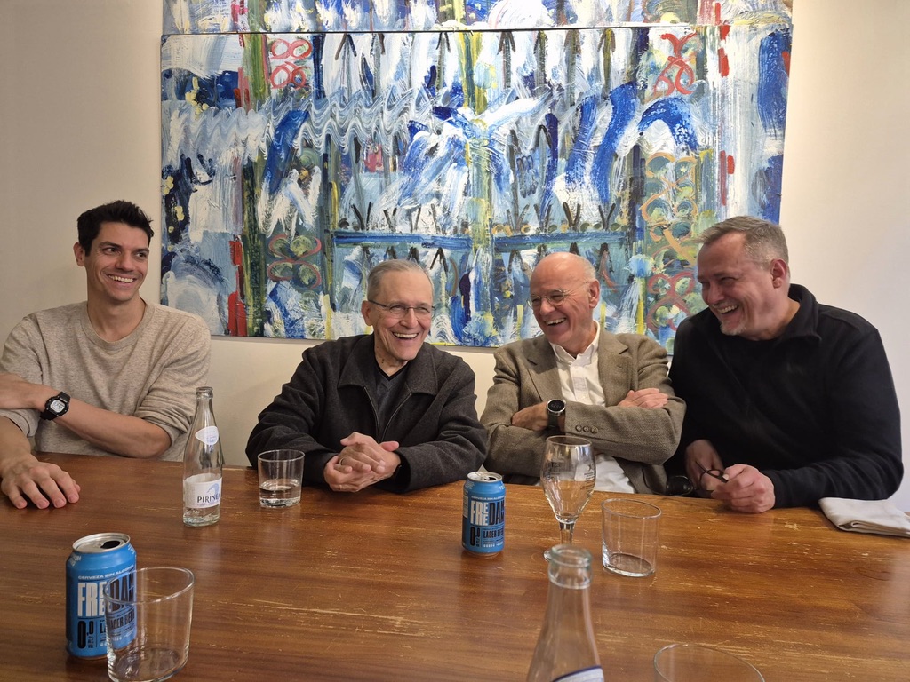 Master in Analytic Philosophy tweet media