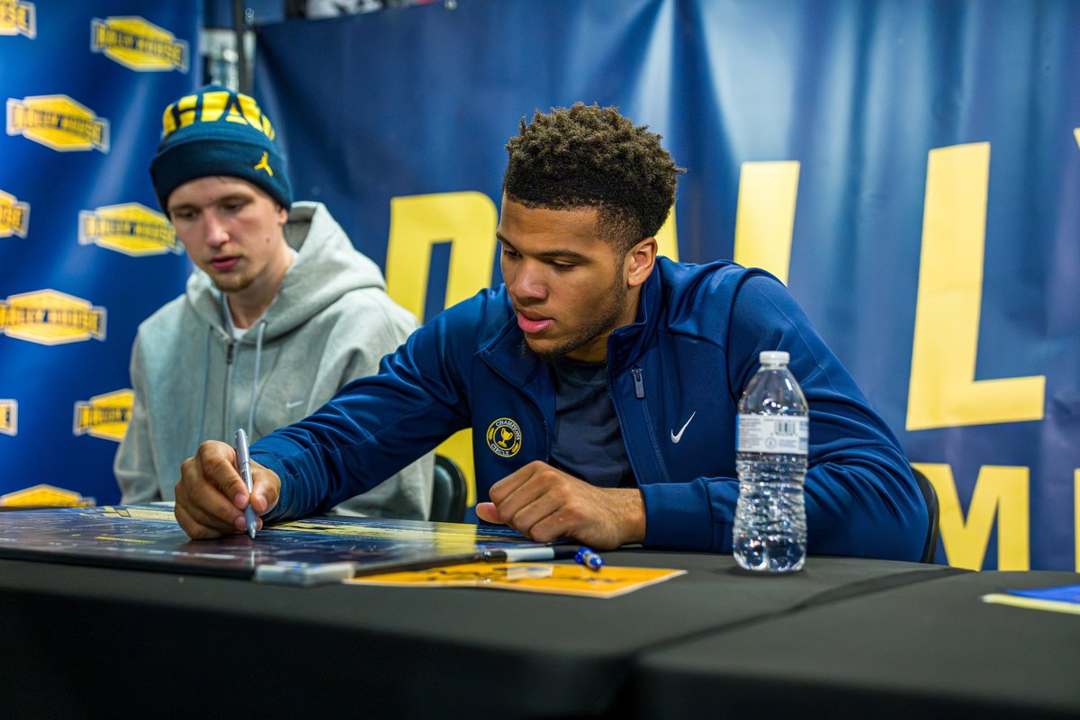 Champions Circle tweet media