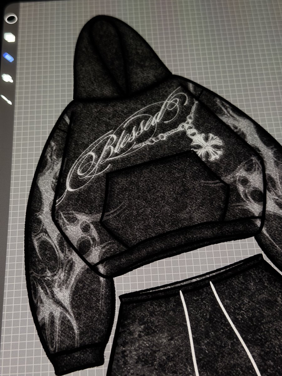 DELROSESHOP's tweet photo. POV: Making Mockups at 3AM 🌙when the world is quiet and the ideas finally hit. Building realistic clothing mockups layer by layer. Everything I used in this video is linked in my bio — or visit https://t.co/7MtfKcGwO1.  #mockupdesign #clothingmockup #clothingbrand #designproces https://t.co/u4Df9HGLla