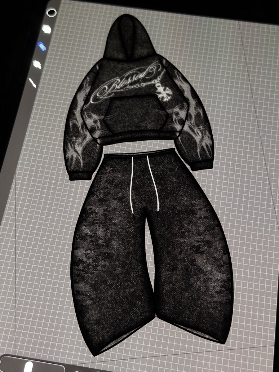 DELROSESHOP's tweet photo. POV: Making Mockups at 3AM 🌙when the world is quiet and the ideas finally hit. Building realistic clothing mockups layer by layer. Everything I used in this video is linked in my bio — or visit https://t.co/7MtfKcGwO1.  #mockupdesign #clothingmockup #clothingbrand #designproces https://t.co/u4Df9HGLla