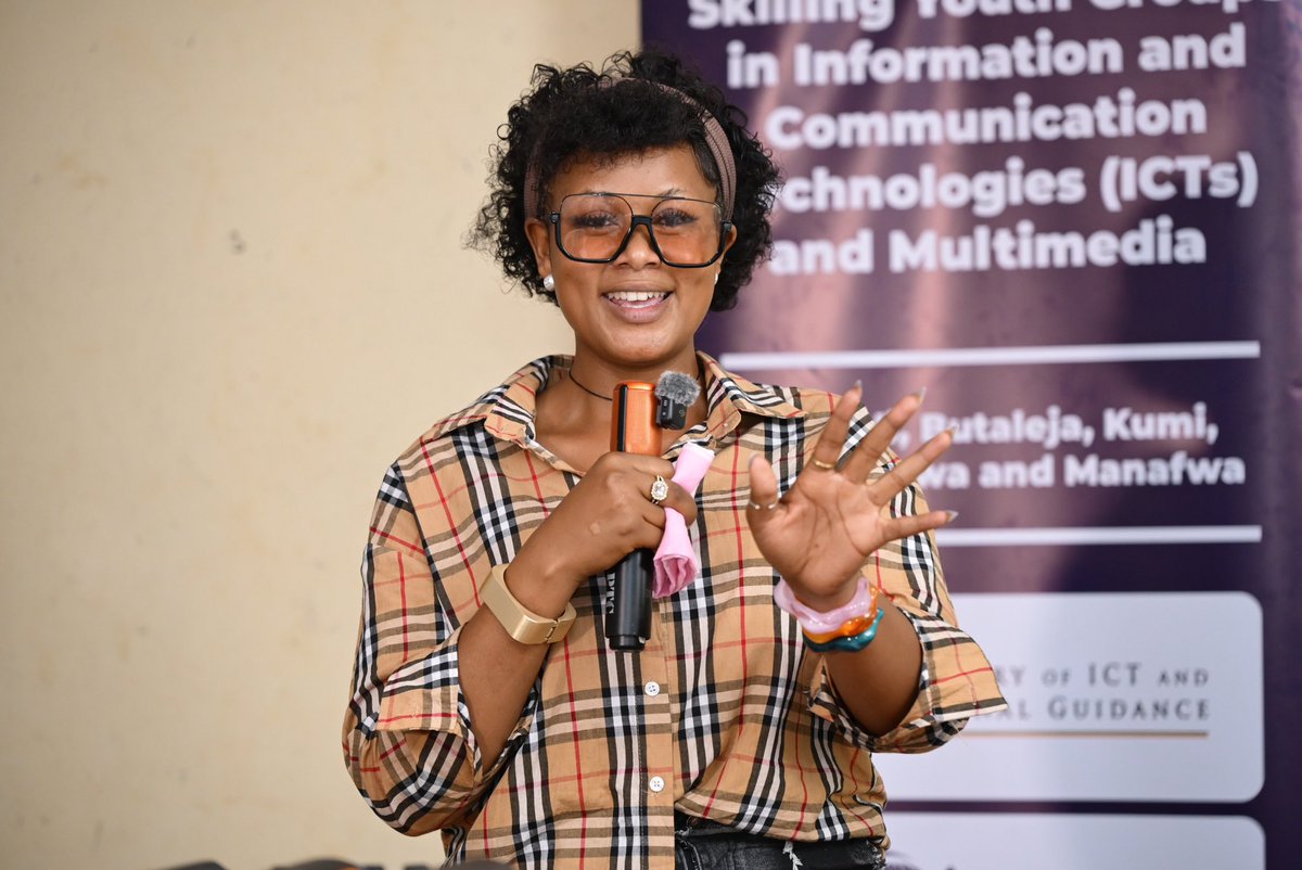 Prime Time Communications tweet media