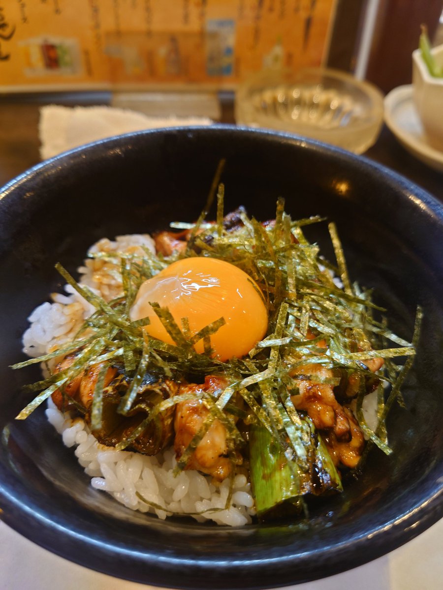 saKanalgbt's tweet photo. やっぱりここの丼はうますぎる🤤 https://t.co/RGxcjnp1E1