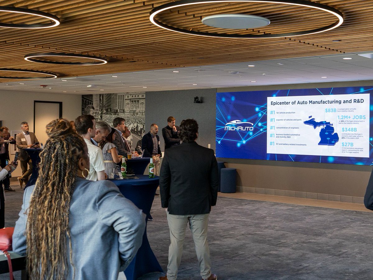 MichAuto tweet media