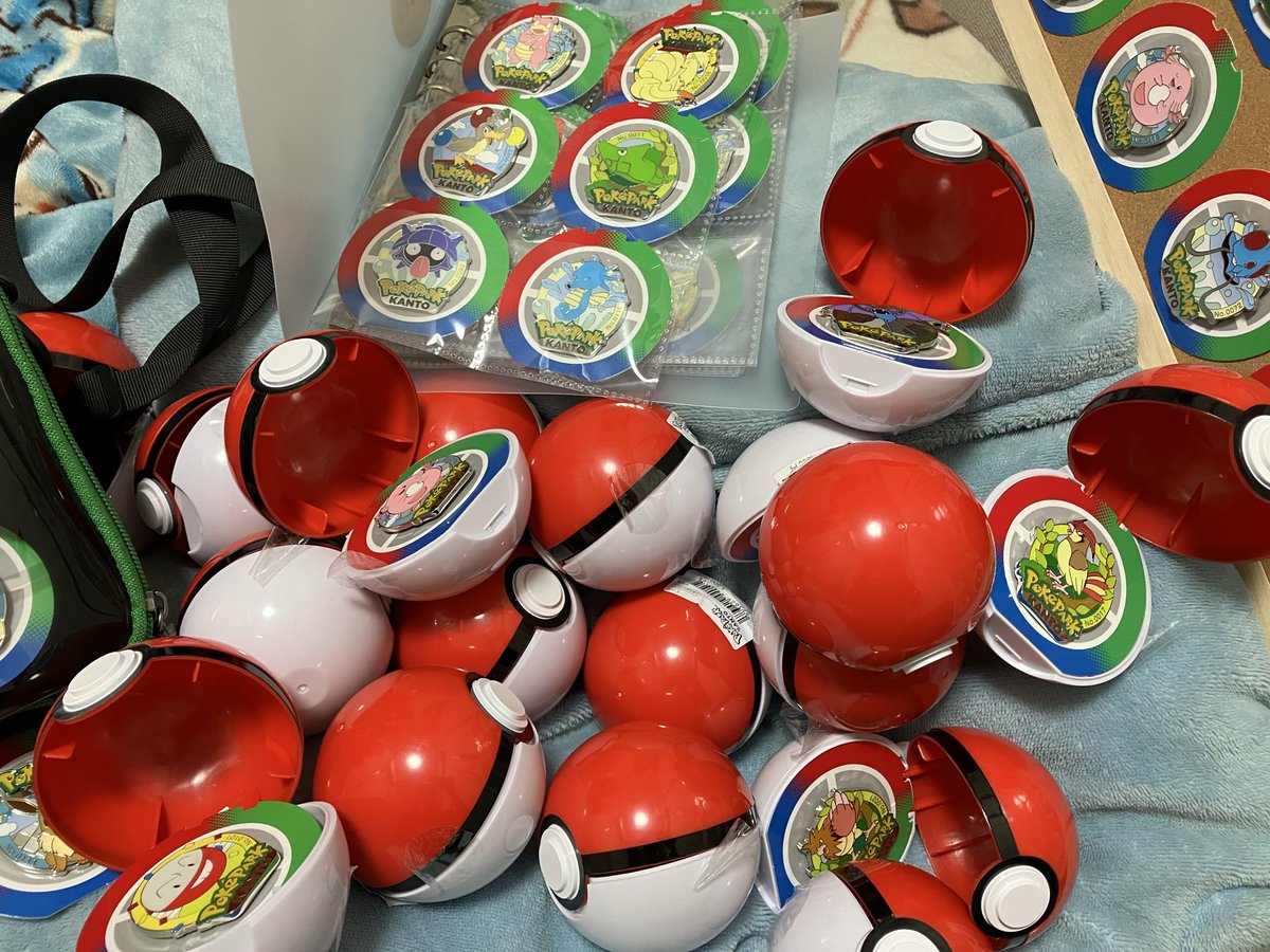 ポケパークカントー ピンバッジまた開けてピカチュウとイーブイダブっ