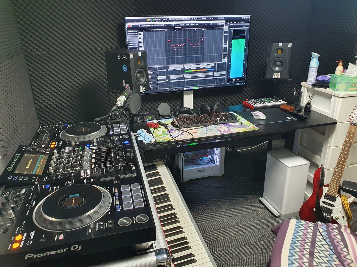 A. Ki 🌌 tweet media