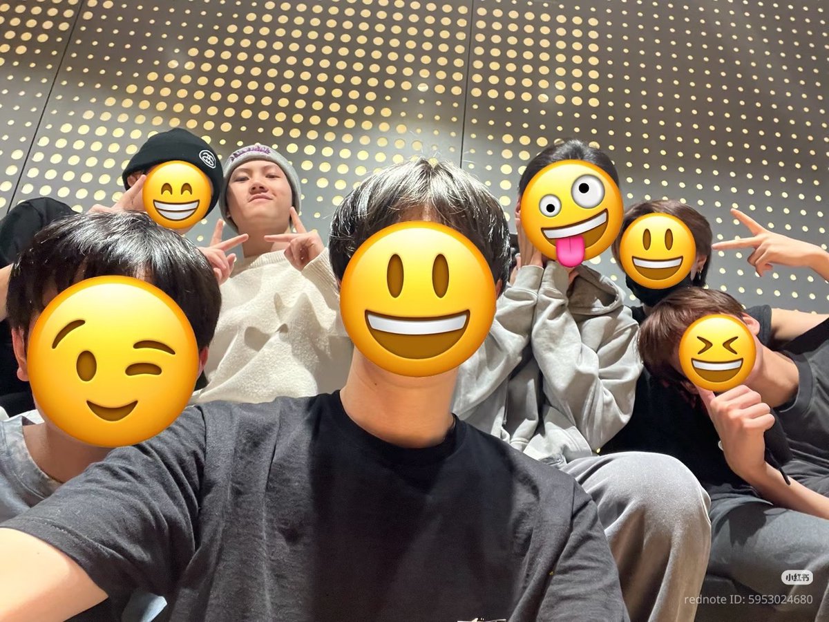 magnumified's tweet photo. YGNBG will debut in Fall 2026. It will be their first boygroup since Treasure's debut. They are rumored to have six members and be coming from various countries, including China.

YGNBG FOR FALL 2026
#YGNBG_IS_COMING https://t.co/LBBrc6uNIF