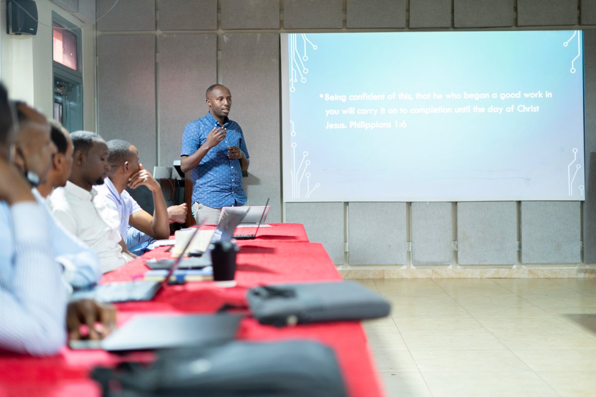 iLead Rwanda tweet media