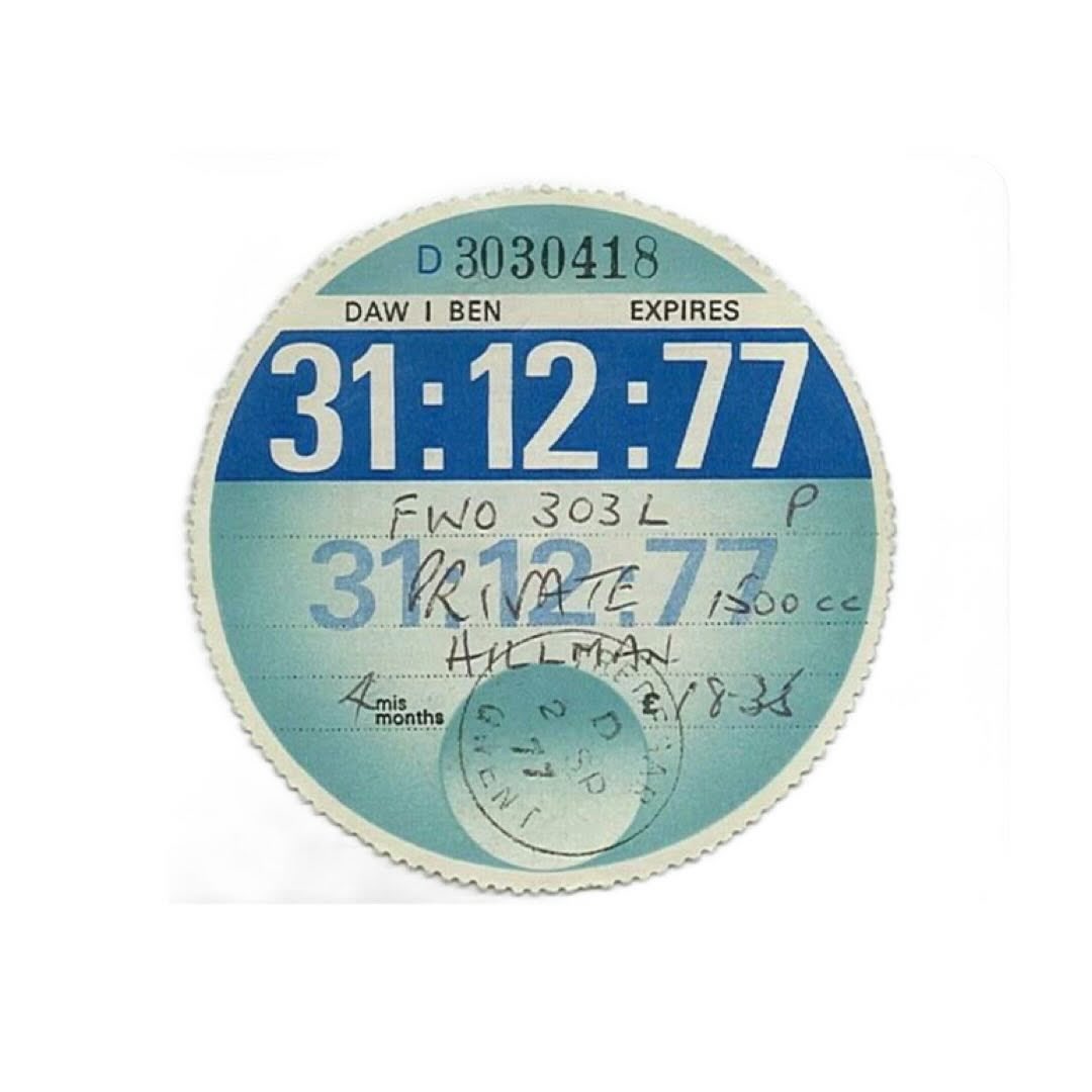 BloodyLoveLeh tweet media