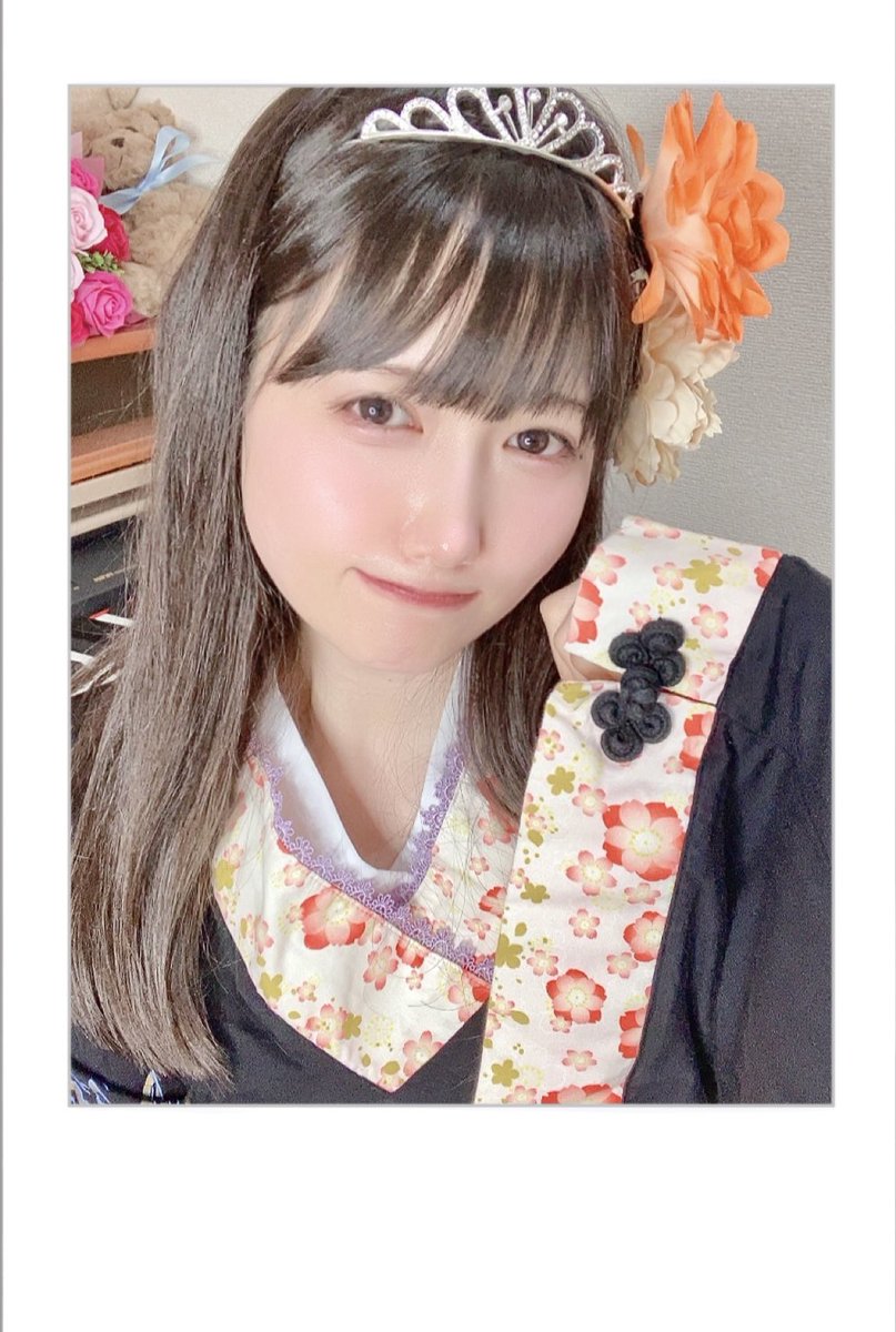 お雛様チェキ発売🎎 宛名、サイン、落書きを書いてお届けします✨ ご