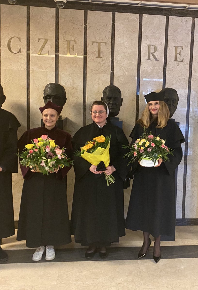 dr hab., prof. uczelni Anna Różańska-Walędziak tweet media