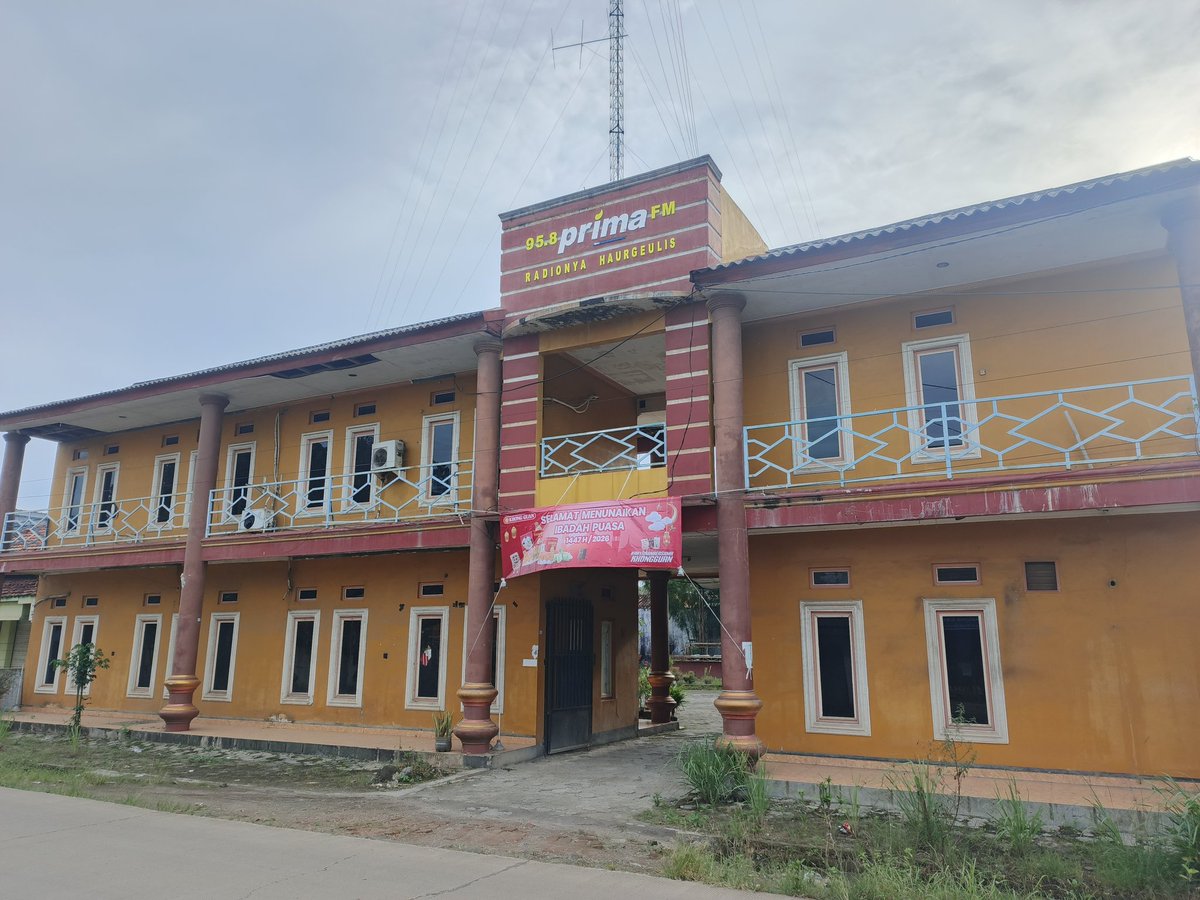 Prima958fm's tweet photo. Siap yang suka lewat #Radio Prima 95,8 FM🤭 di #haurkolot #Haurgeulis niih absen yuk hahaha https://t.co/ZU6vfaCeCC