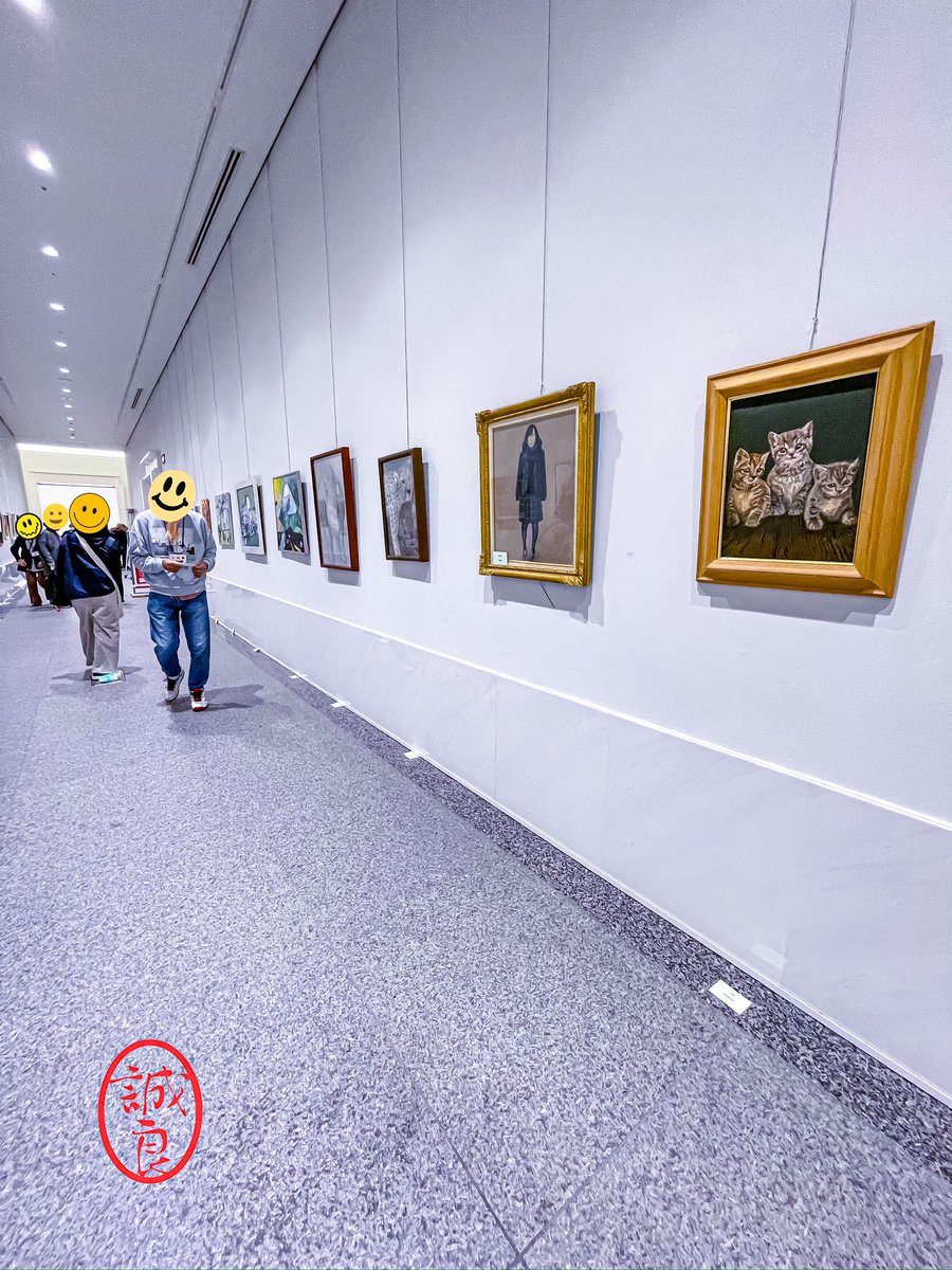 【第48回中部二元展】
(研究展併設)の
作品搬入に行ってきました
開催前日のバタバタと
陳列している会場風景です😅
これが展覧会のリアルですね🤣

愛知県美術ギャラリーにて
3月3日(火)～8日(日)まで
開催されています
お近くにお越しの際は
お気軽お立ち寄り下さい🙏
#公募展  #美術館