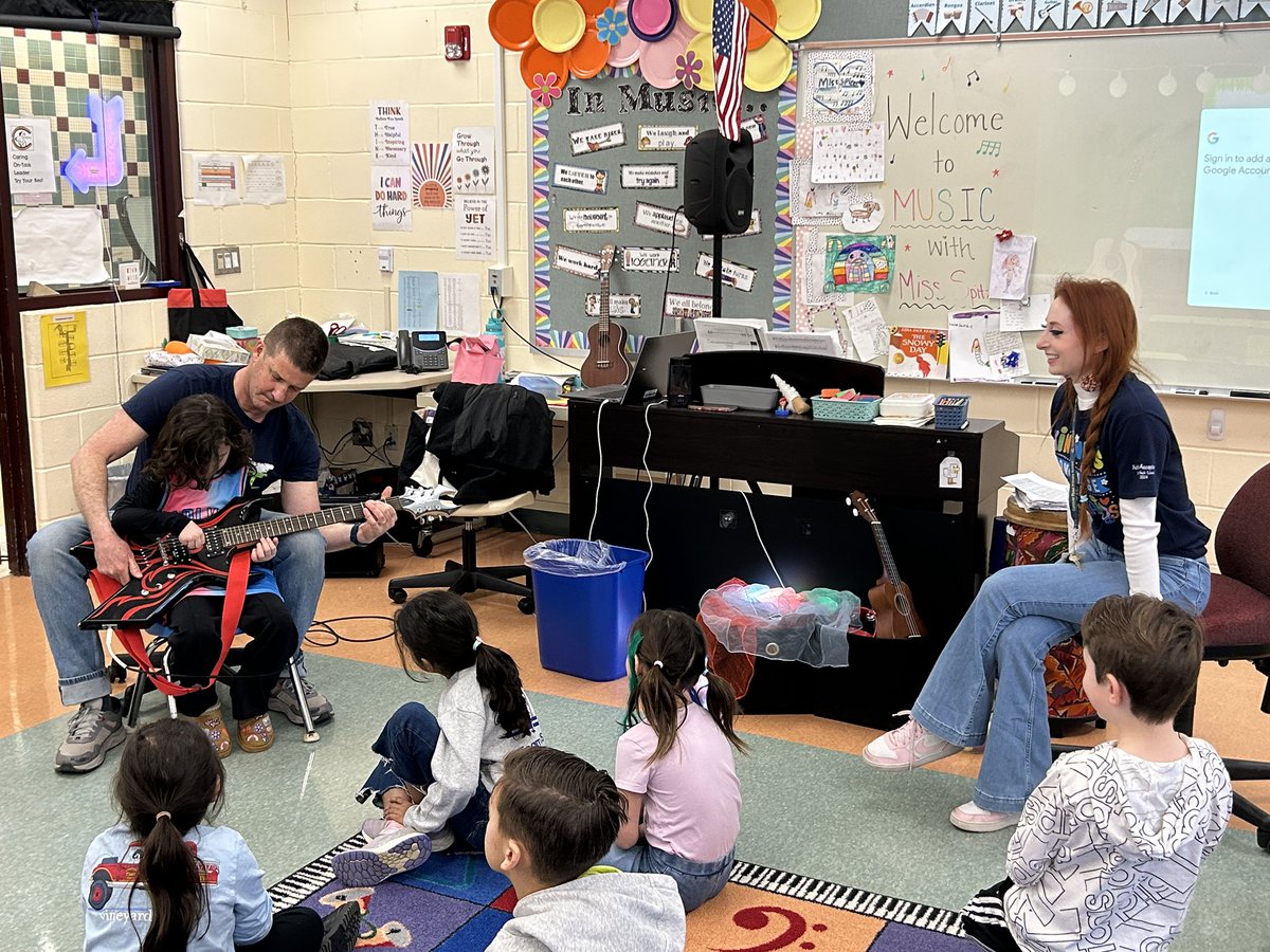 Conover Road Primary tweet media