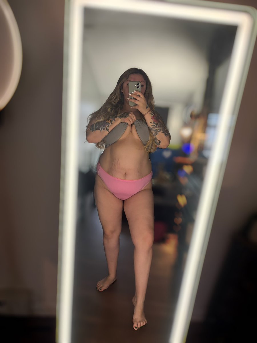 inkthickmilf's tweet photo. It’s free 💕 https://t.co/G58no9c632 https://t.co/L5vTHkYuSH