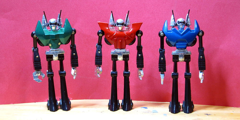 ν（ニュー）アクロイヤー軍団。 #3月になったから3人並んだ画像を貼