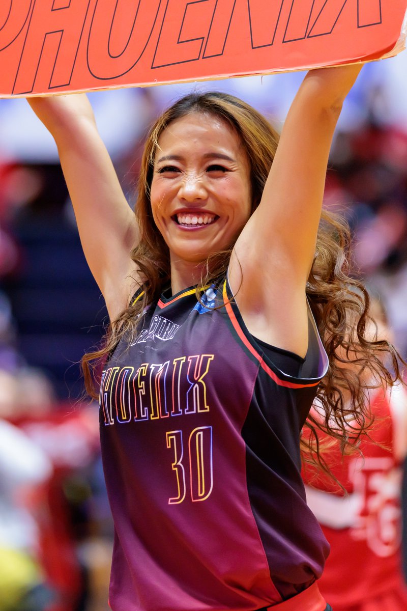 三遠ネオフェニックス 公式チアリーダー FIRE GIRLS
