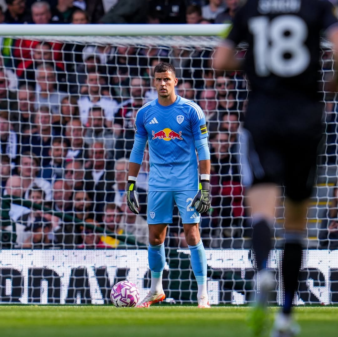 La Gelharneta tweet media