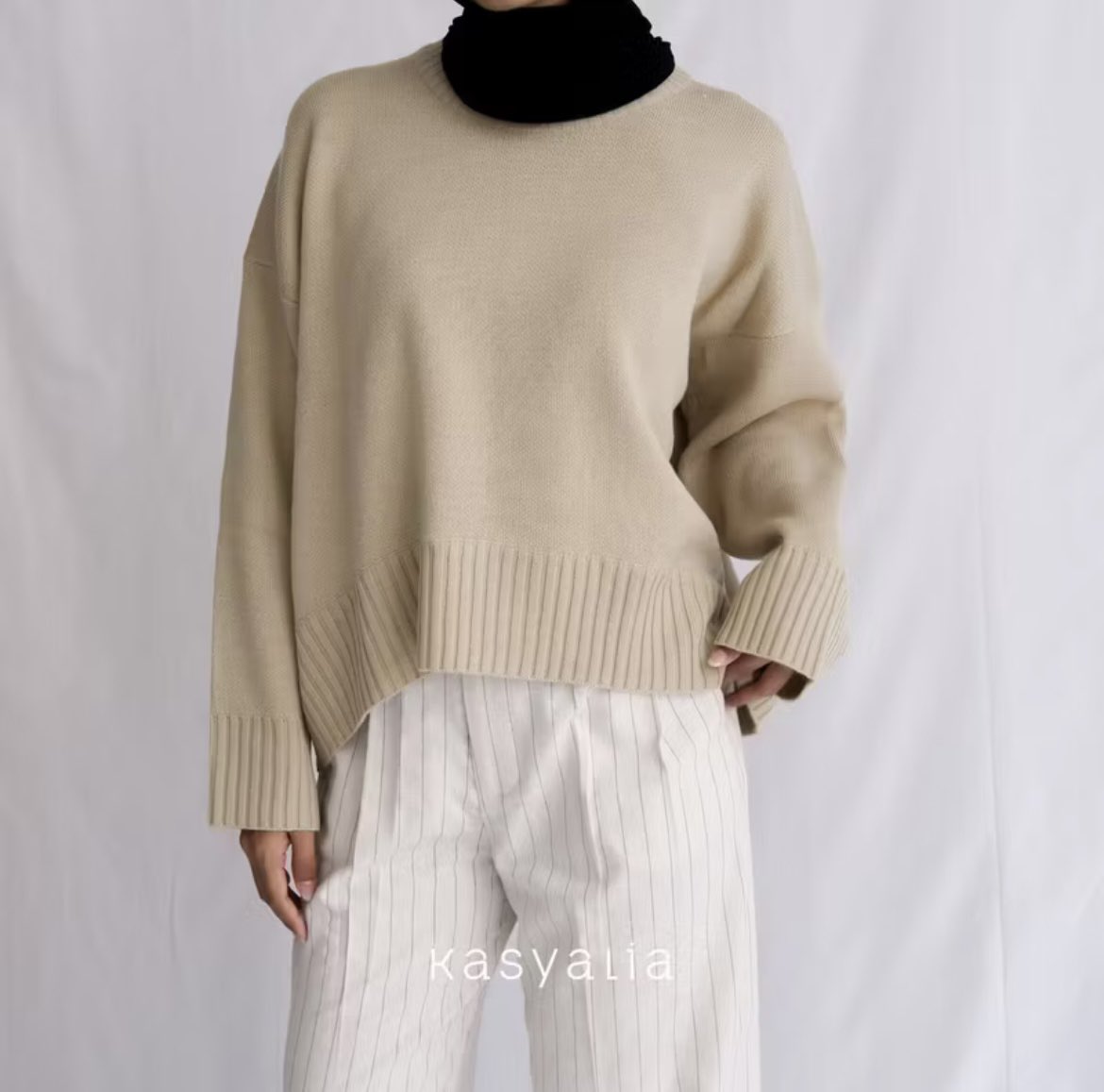 loeyy1661's tweet photo. Knit sweater rekomend bahannya tebel, cuttingannya rapi, looknya cakepp

https://t.co/pZov7uwXFk

#Fashion #Style #OOTD #StreetStyle #MinimalistStyle #FashionIndonesia #RekomendationsOutfit #OutfitInspirasi #InspirasiOutfit #TrendOutfit #Sweater #KnitSweater https://t.co/wDOSB3jeWU