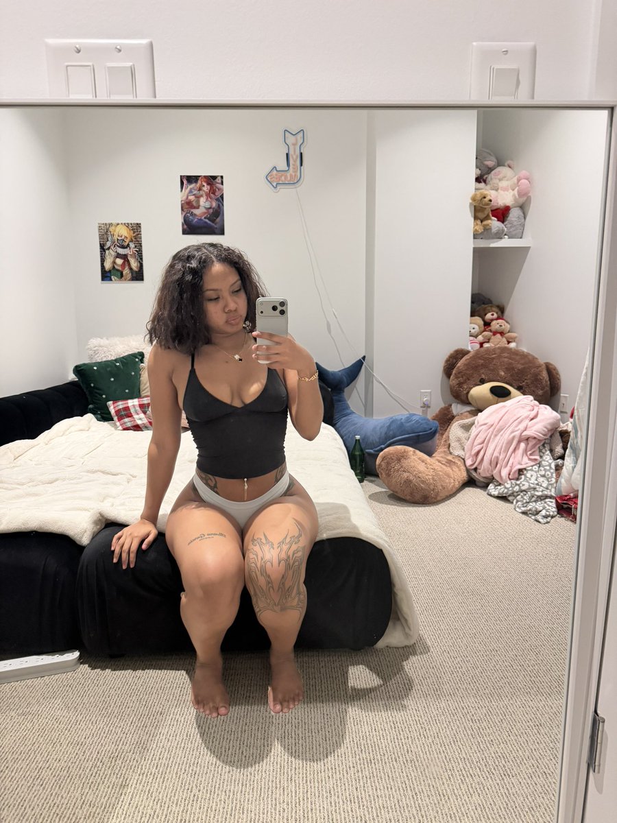 Miss.aylathegoddess tweet media