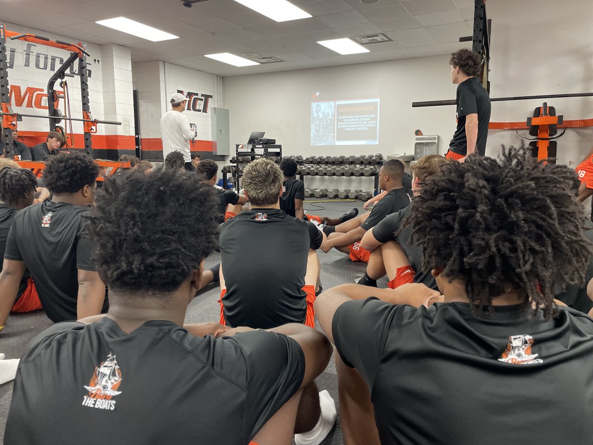 McTJacketsFB's tweet photo. 3/3/26 THANK YOU @CoachDFaulkner
FOR THE WORD OF THE DAY β‘οΈ PURPOSE & VIRTUE β‘οΈMEEKNESS #catholicschoolsweek #BURNTHEBOATS #mctdifference #MCGILLTOOLENYELLOWJACKETS
@CoachTbuck4 @QuintinProffitt
@doriot5 @ConnorCollier12
@CoachBrady56 @DJTheWarrior76
@the_coachmentor https://t.co/eJzpn08BRC
