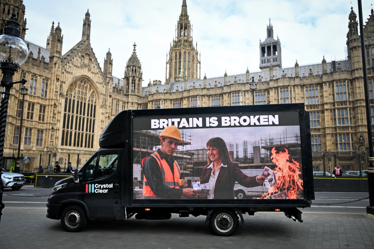 Reform UK tweet media