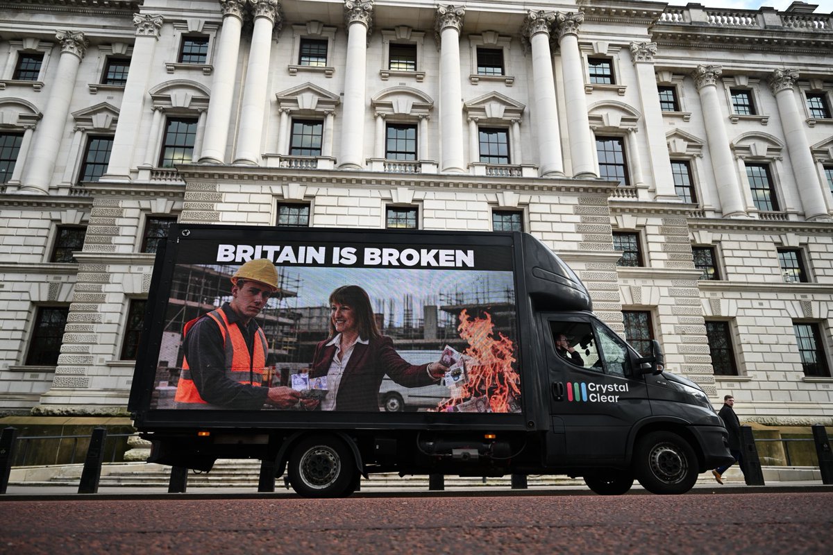 Reform UK tweet media